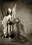 Lili Green en Albert van Dalsum als Sidhe en Bricriu.
<br/>
Collectie TIN, 1922